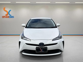 2021 Toyota Prius - Thumbnail
