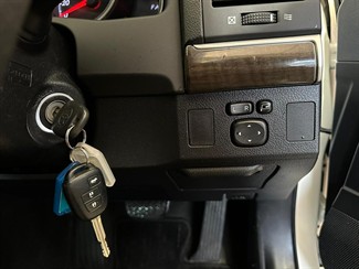 2012 Toyota Mark-X - Thumbnail