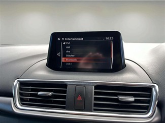 2017 Mazda Axela - Thumbnail