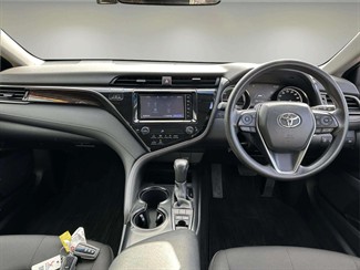 2019 Toyota Camry - Thumbnail