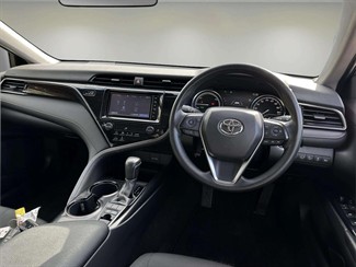 2019 Toyota Camry - Thumbnail