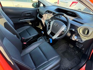 2013 Toyota AQUA - Thumbnail