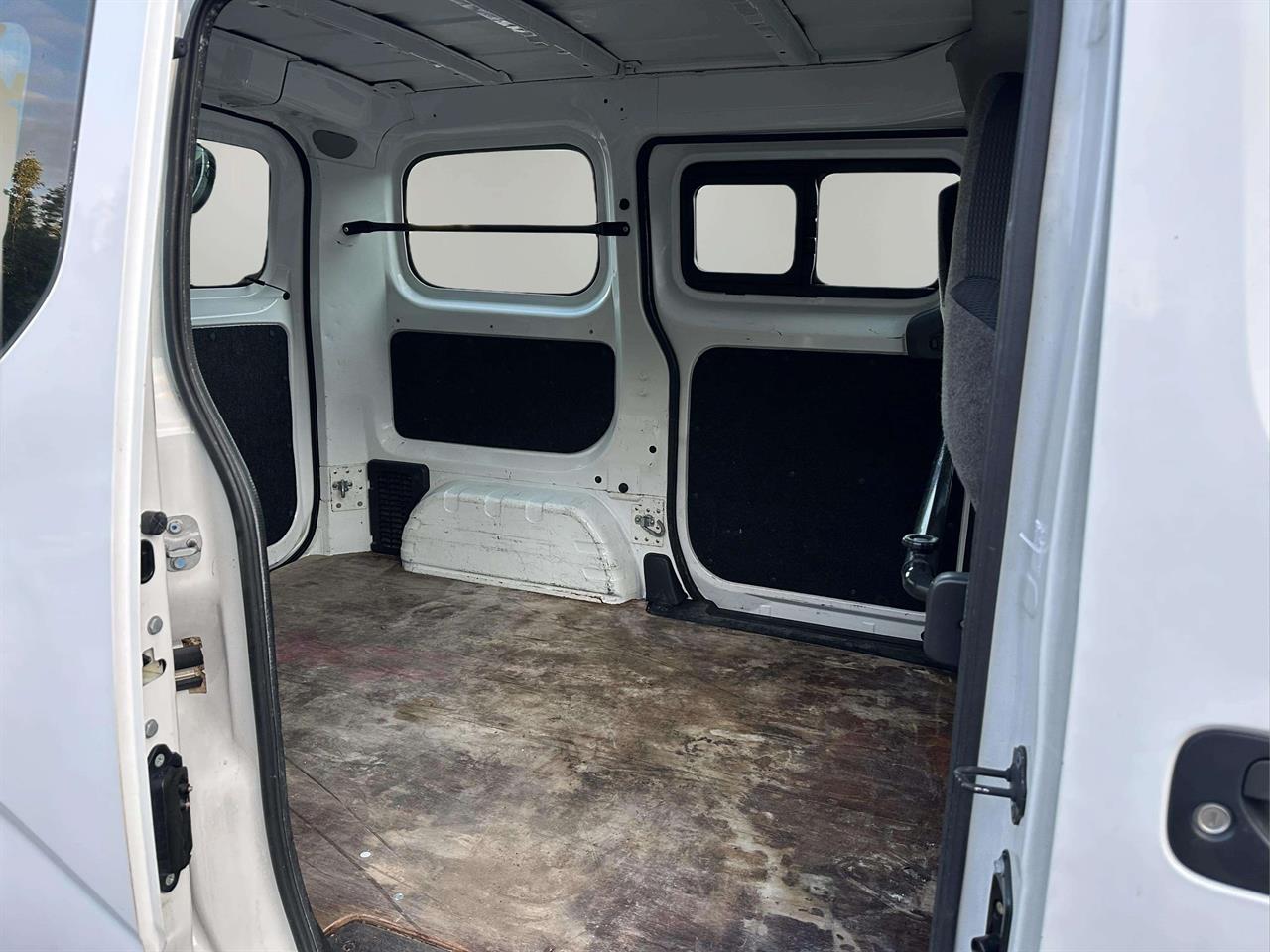 2013 Nissan NV200