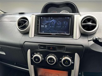 2004 Toyota IST - Thumbnail