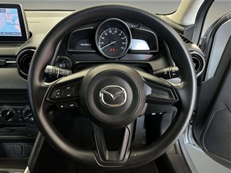 2021 Mazda 2 - Thumbnail