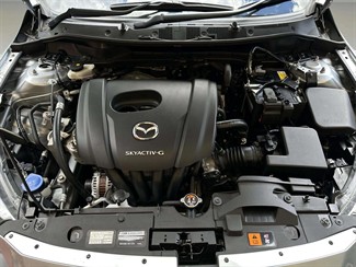 2021 Mazda 2 - Thumbnail