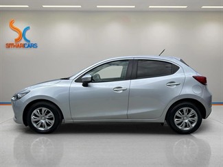 2021 Mazda 2 - Thumbnail