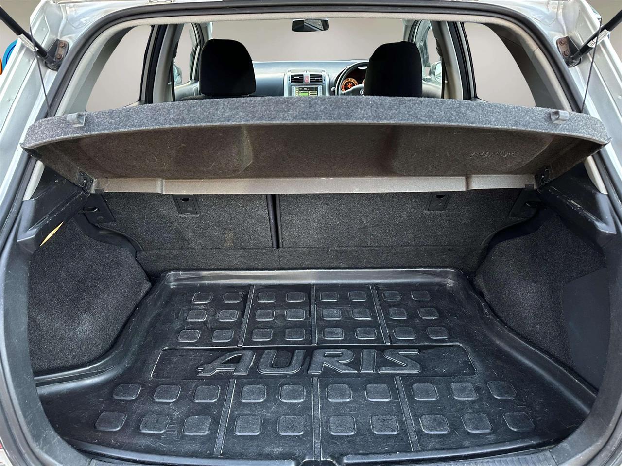 2007 Toyota AURIS