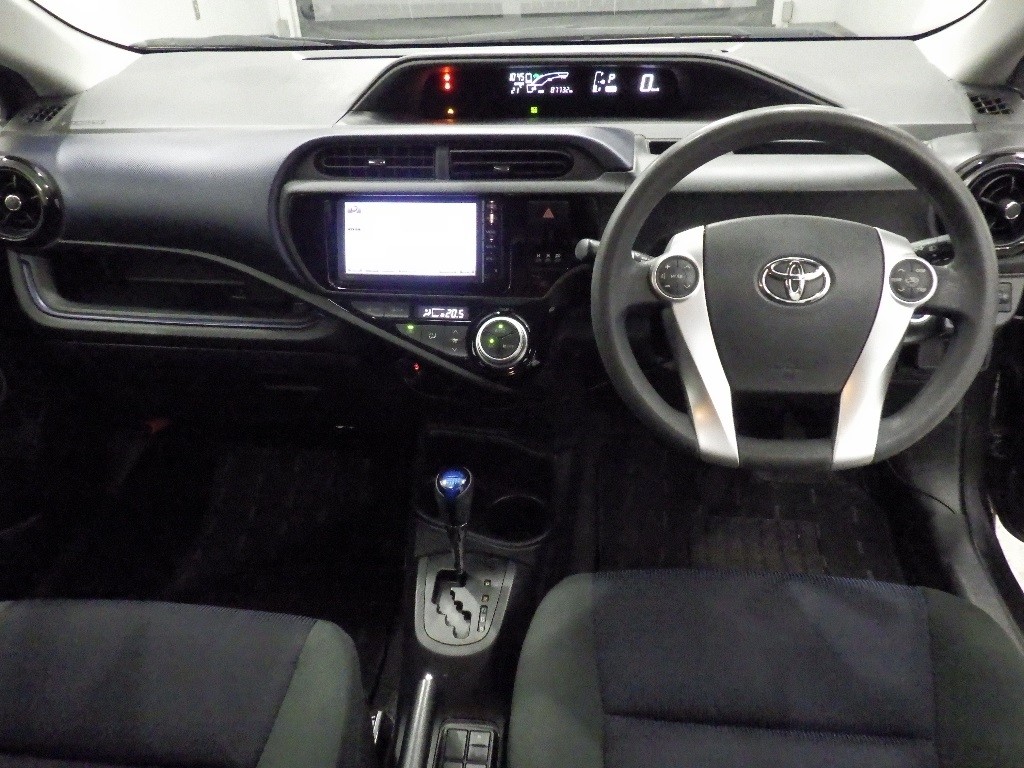 2016 Toyota AQUA