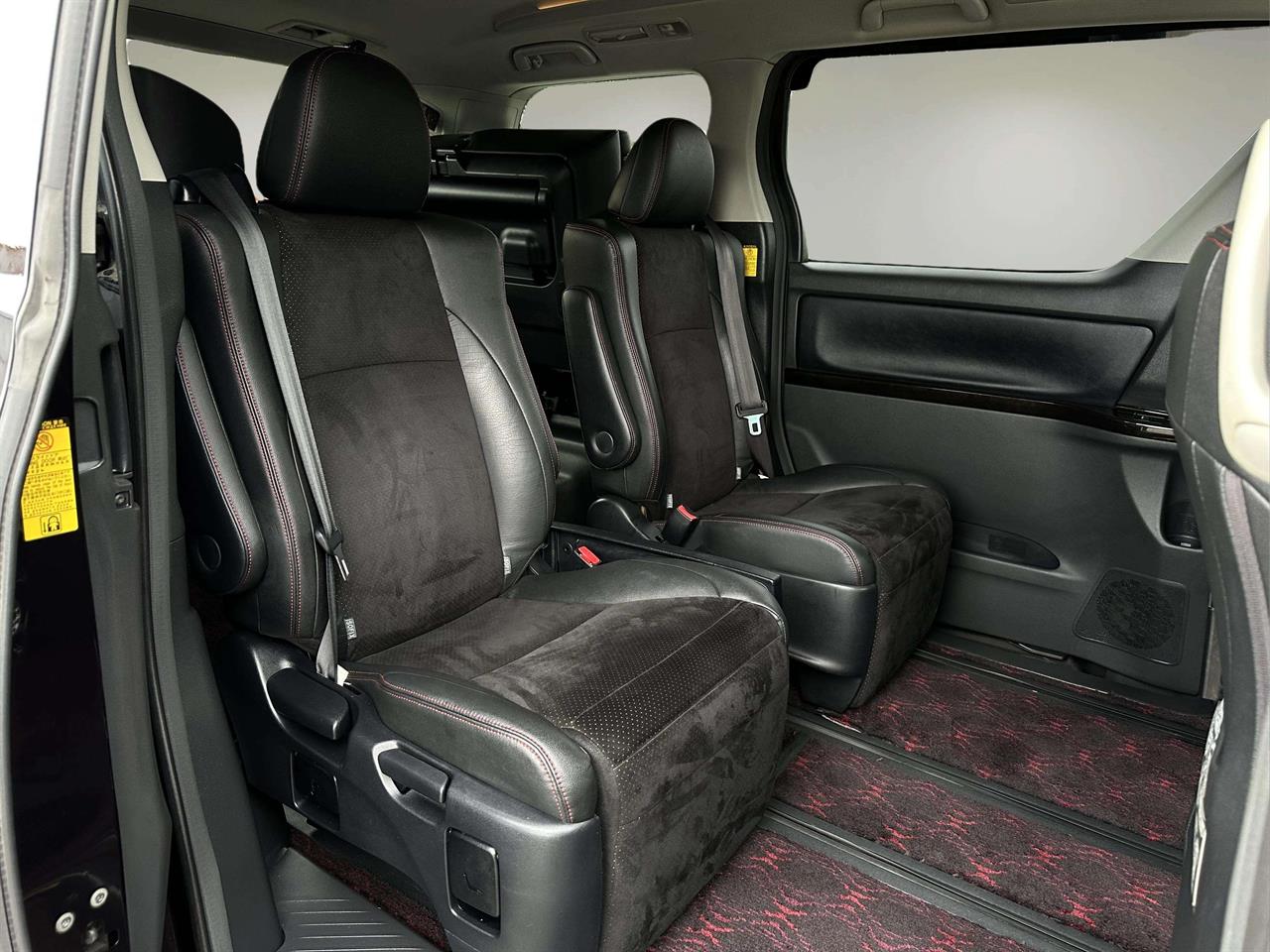 2012 Toyota VELLFIRE