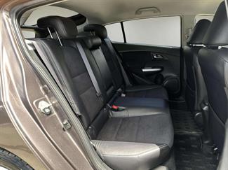 2013 Honda Insight - Thumbnail