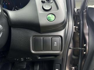 2013 Honda Insight - Thumbnail