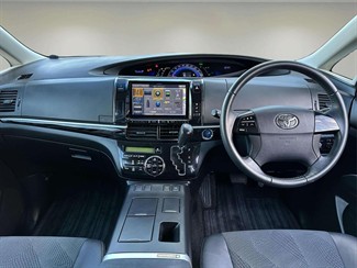 2015 Toyota Estima - Thumbnail