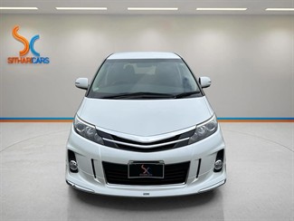 2015 Toyota Estima - Thumbnail