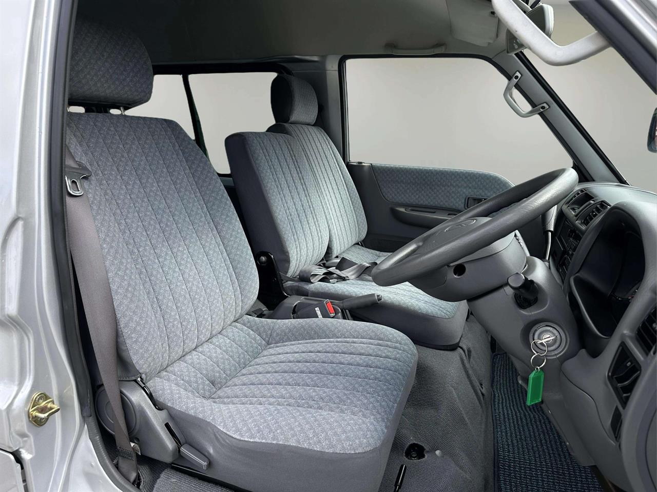 2001 Mazda Bongo
