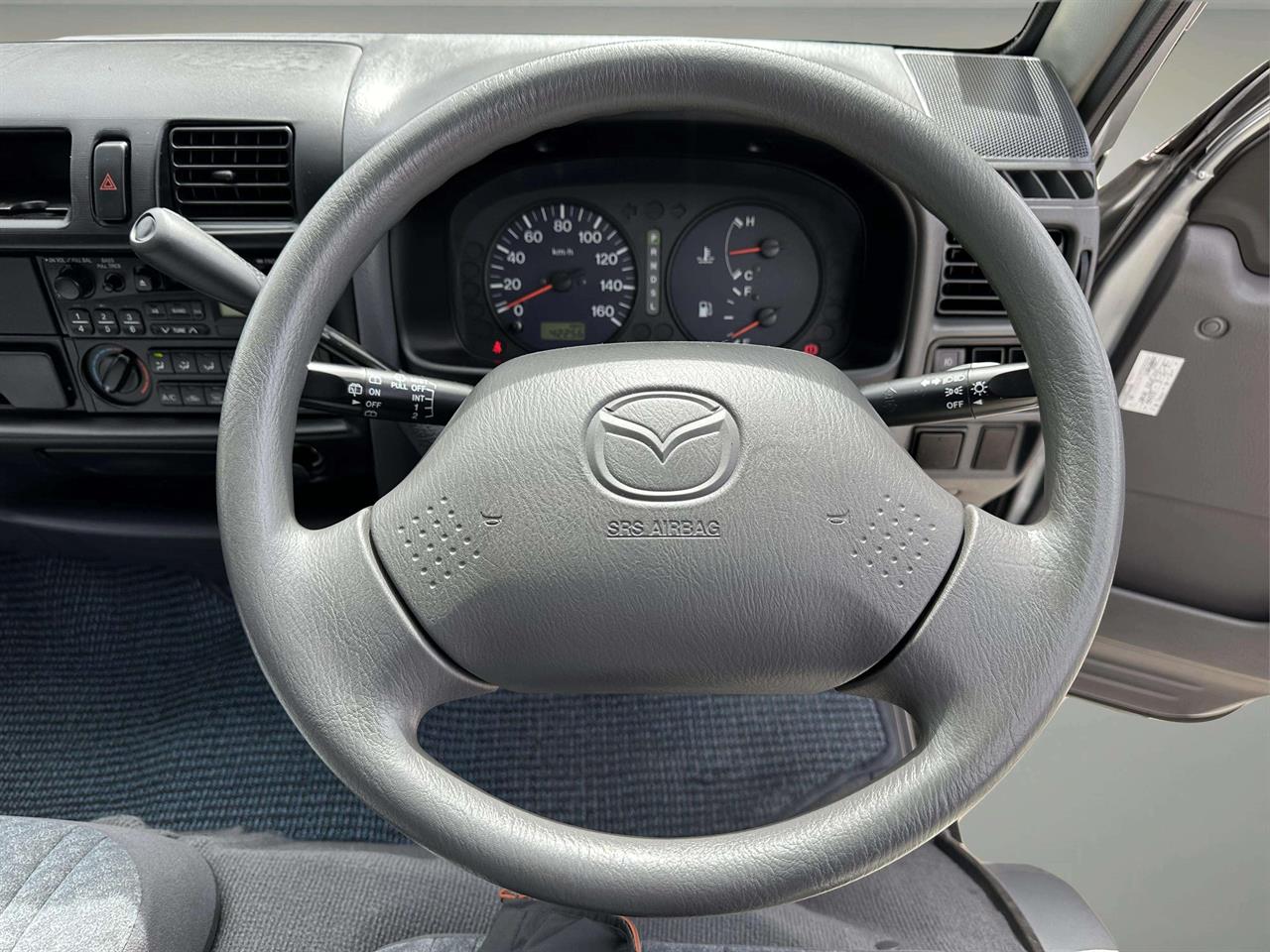 2001 Mazda Bongo