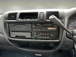 2001 Mazda Bongo - Thumbnail