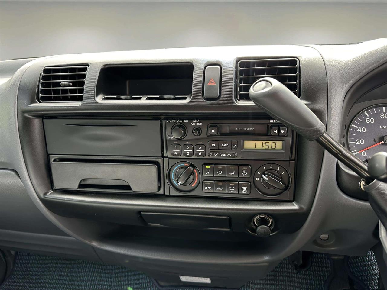 2001 Mazda Bongo
