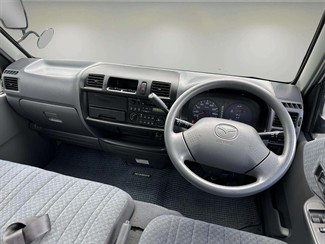 2001 Mazda Bongo - Thumbnail