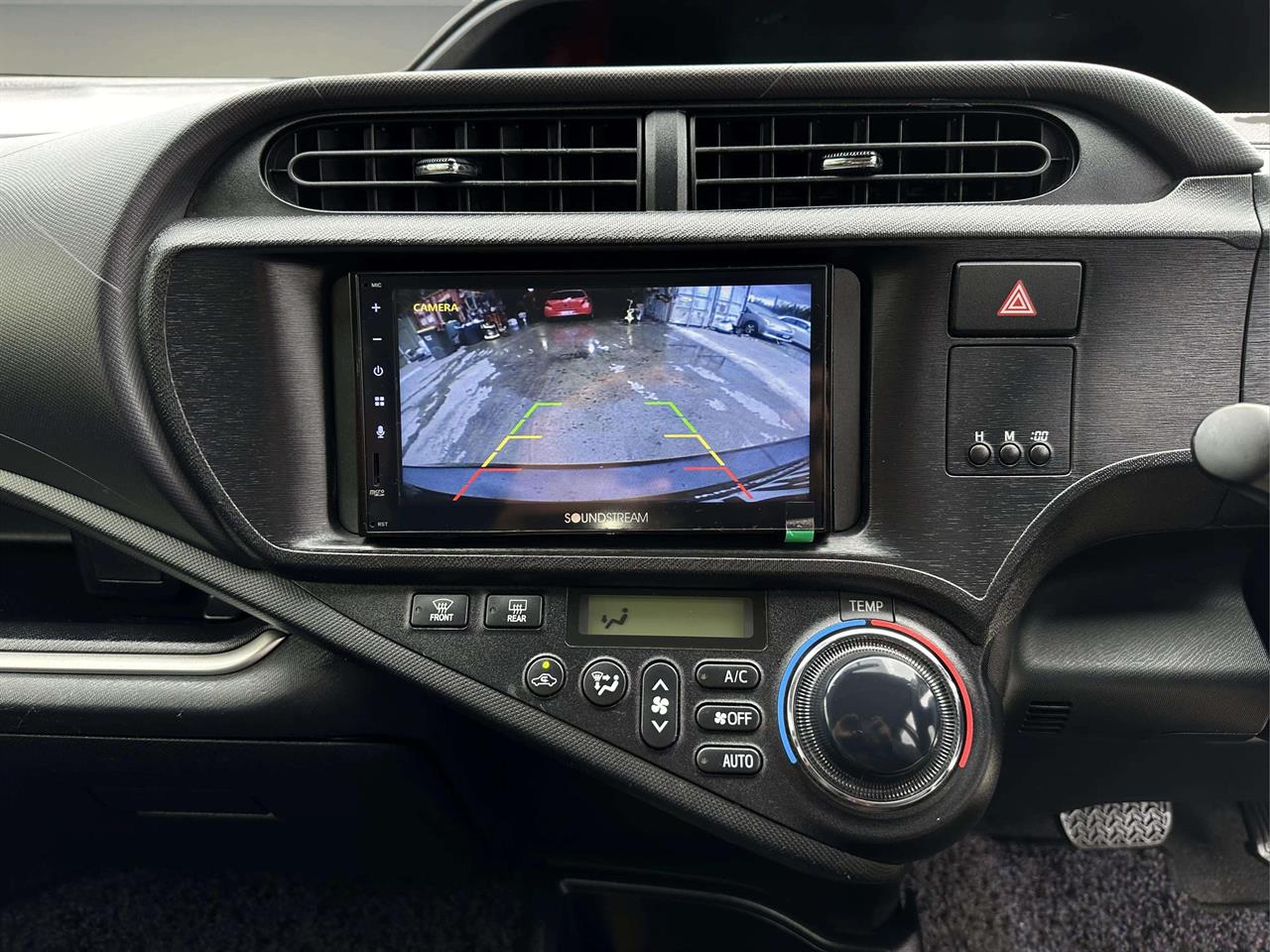 2013 Toyota AQUA
