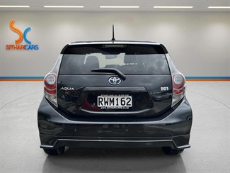 2013 Toyota AQUA - Thumbnail