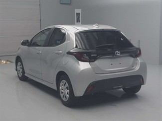 2021 Toyota Yaris - Thumbnail