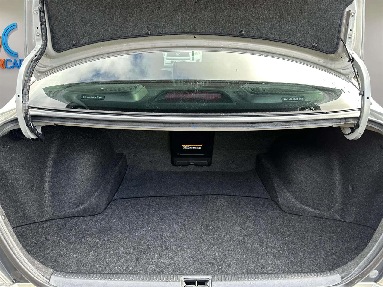 2004 Toyota Altezza
