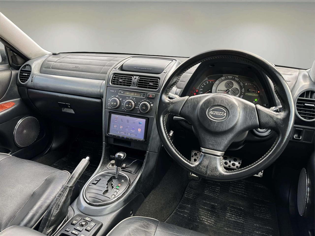 2004 Toyota Altezza