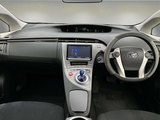 2015 Toyota Prius - Thumbnail