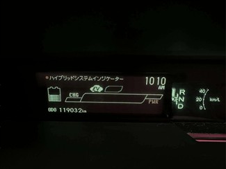 2015 Toyota Prius - Thumbnail