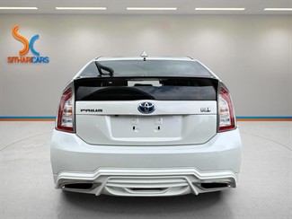 2015 Toyota Prius - Thumbnail