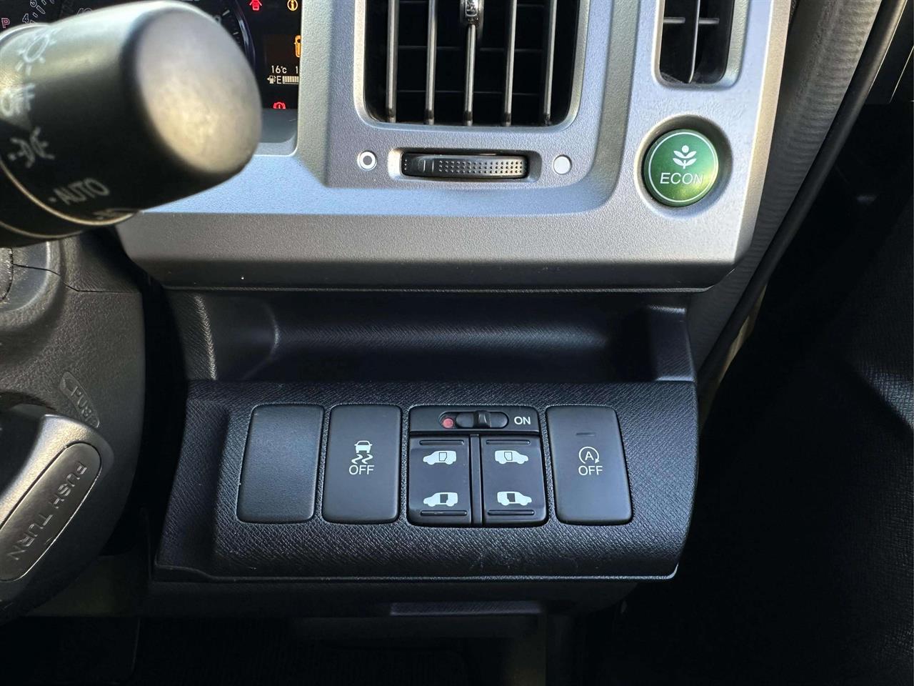 2014 Honda Stepwagon