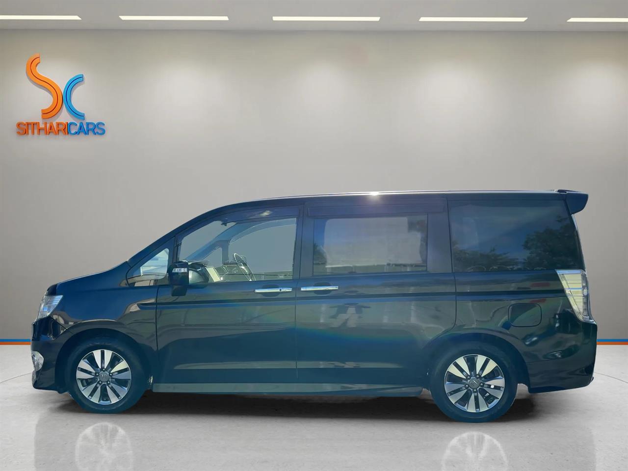 2014 Honda Stepwagon