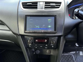 2014 Suzuki SWIFT - Thumbnail