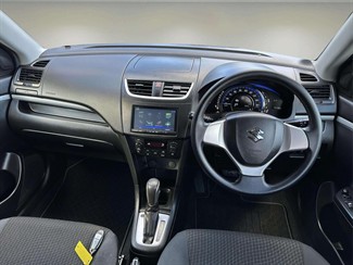 2014 Suzuki SWIFT - Thumbnail