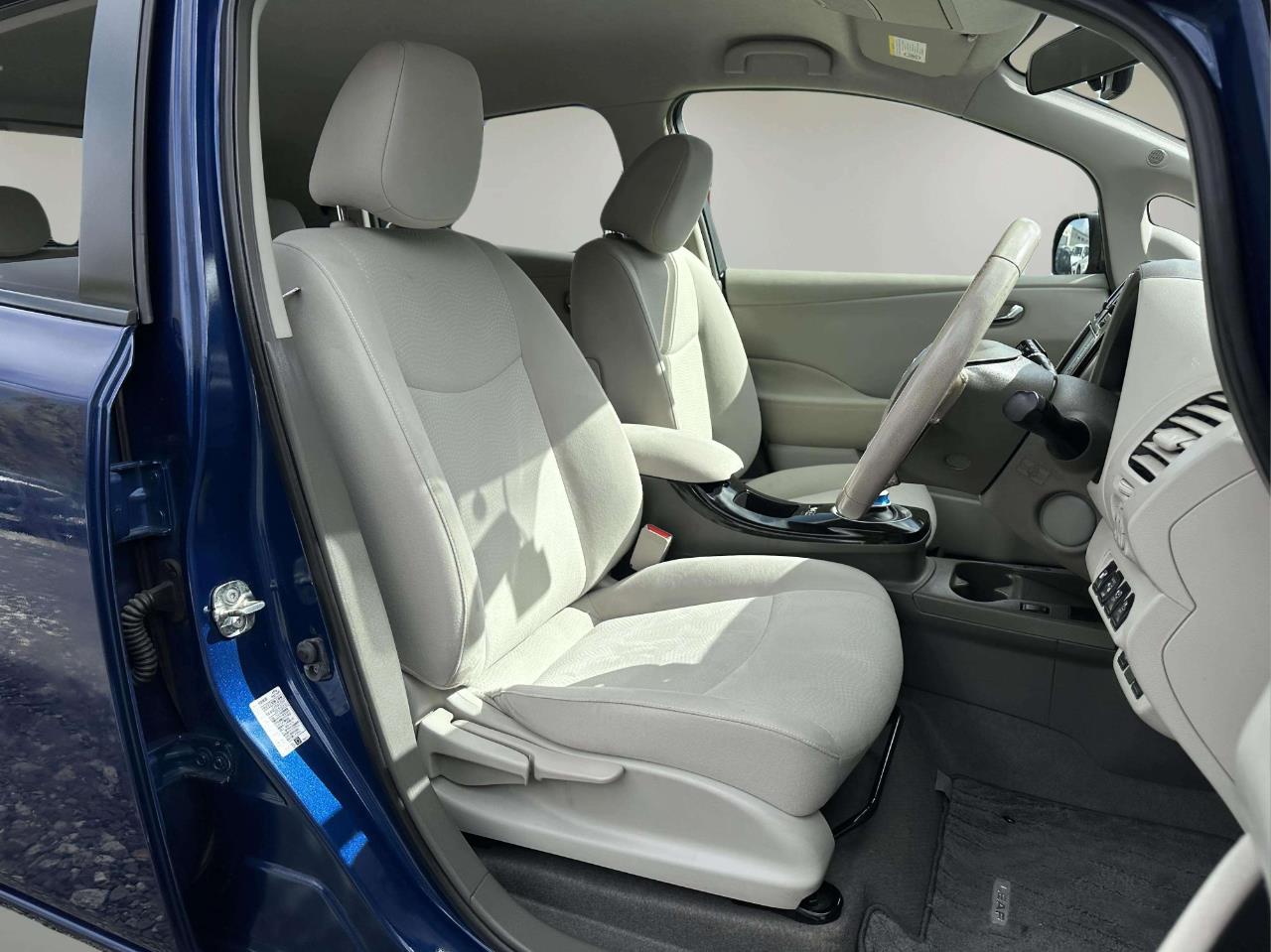 2014 Nissan Leaf