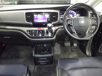 2015 Honda Odyssey - Thumbnail