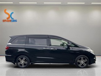 2015 Honda Odyssey - Thumbnail