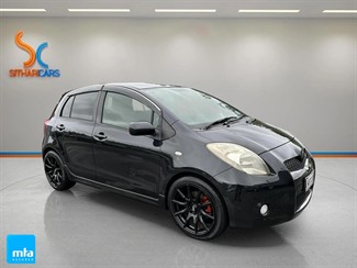 2006 Toyota Vitz - Thumbnail