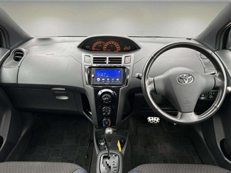 2006 Toyota Vitz - Thumbnail