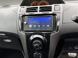 2006 Toyota Vitz - Thumbnail