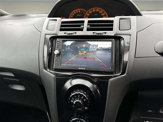 2006 Toyota Vitz - Thumbnail