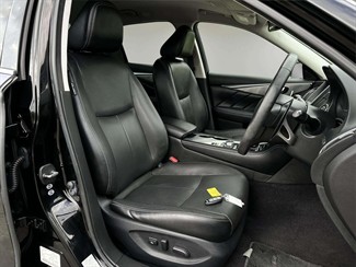 2014 Nissan Skyline - Thumbnail