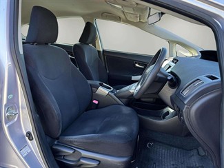 2012 Toyota Prius - Thumbnail