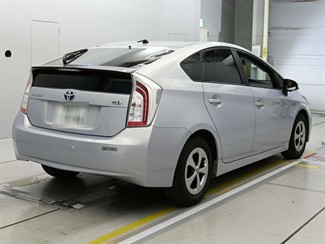 2012 Toyota Prius - Thumbnail