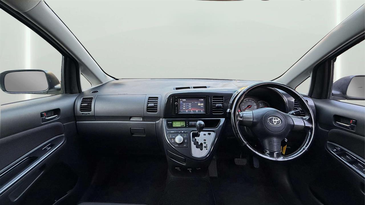 2008 Toyota WISH