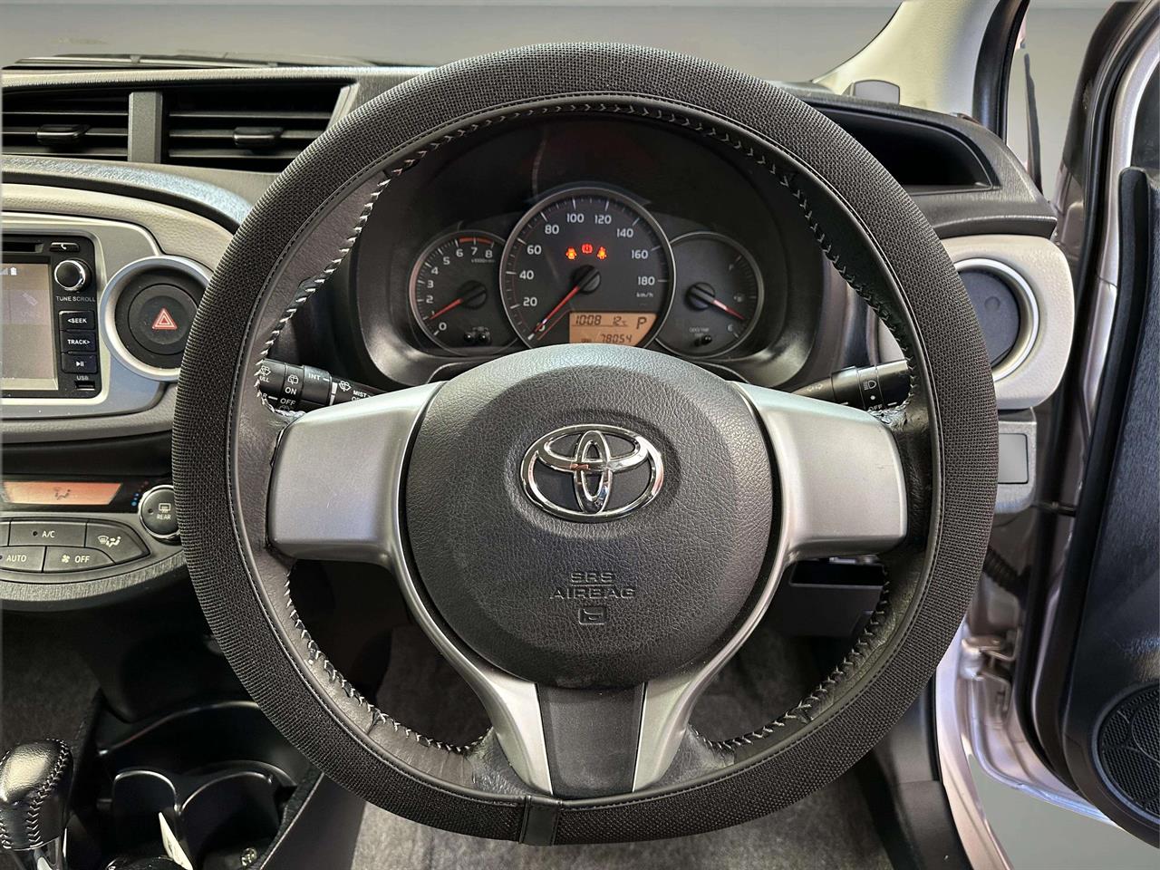 2011 Toyota Vitz