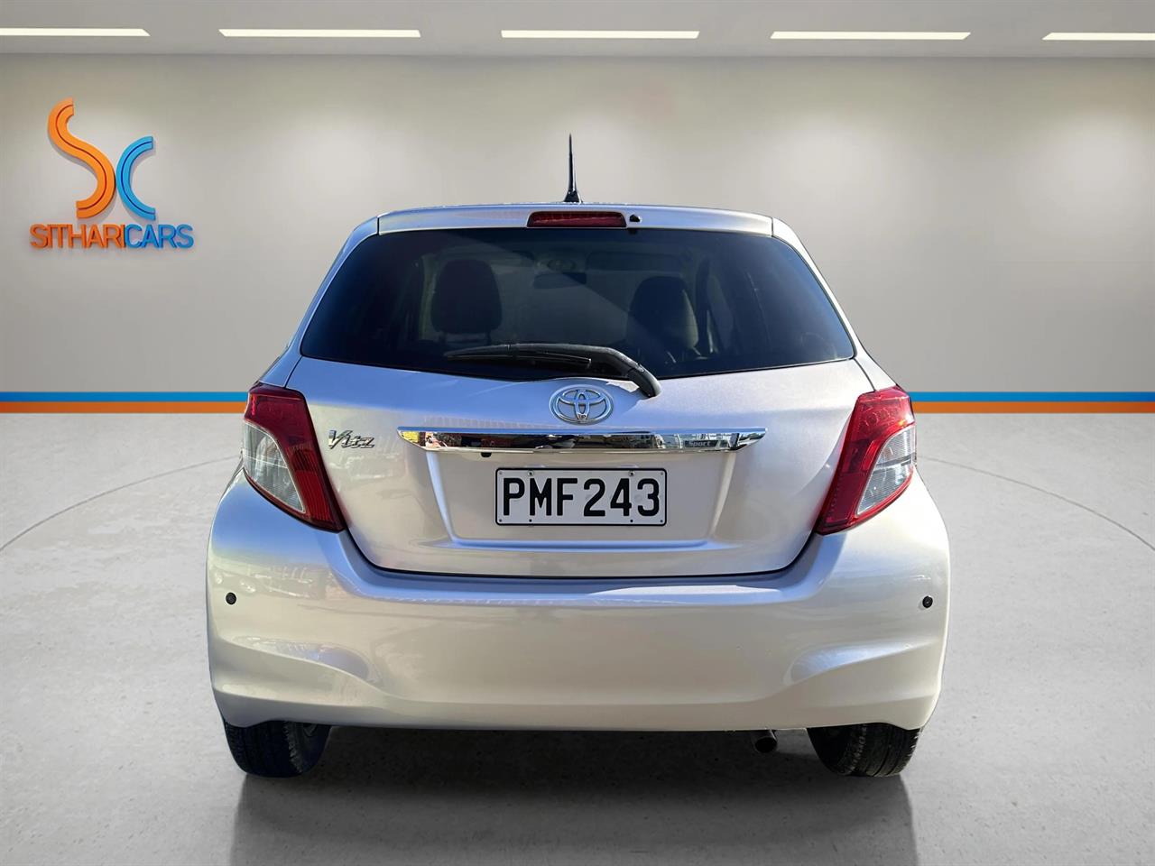 2011 Toyota Vitz