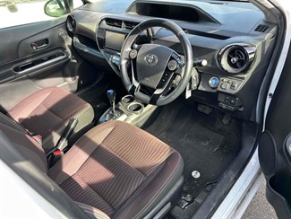 2018 Toyota AQUA - Thumbnail