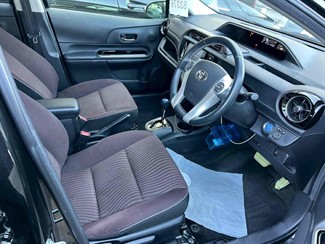 2015 Toyota AQUA - Thumbnail